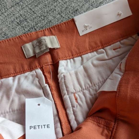 NWT LOFT Bermuda Roll Short - Picture 5 of 9